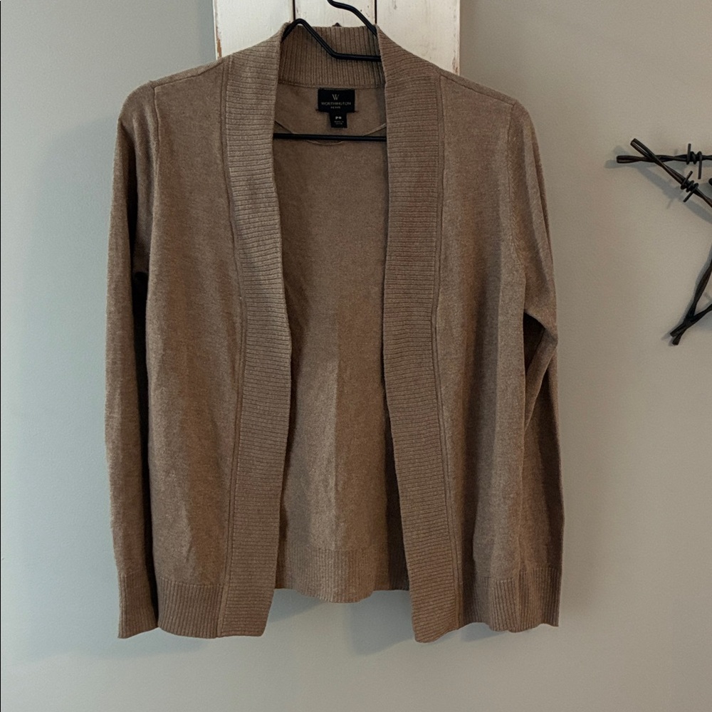 Nice tan Worthington open front cardigan sweater